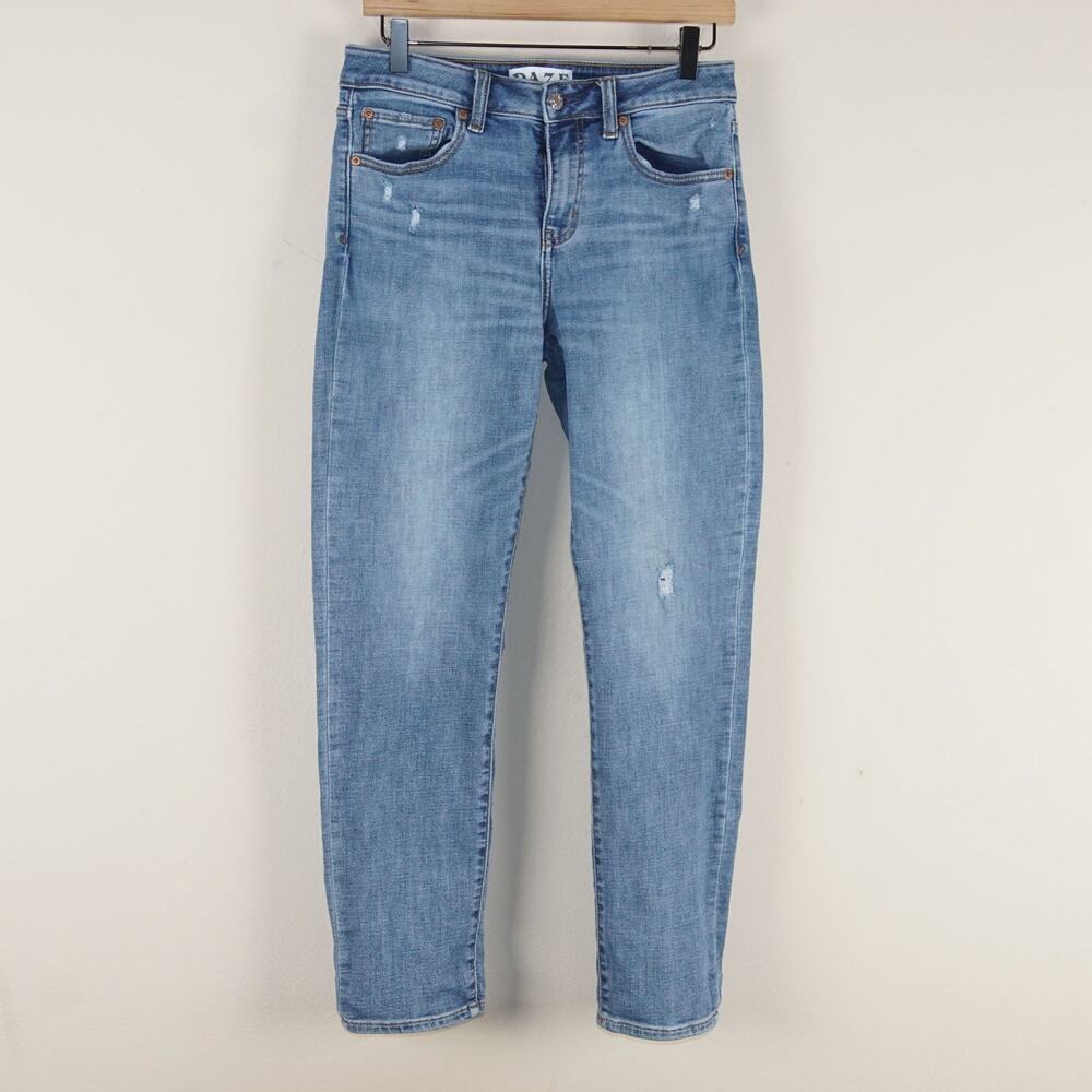 Daze Denim Straight Leg Ankle Lovergirl Distressed Mid Rise Blue Jeans Sz 27